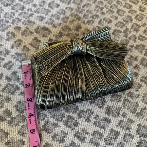 Loeffler Randall Gold Bow Clutch - Picture 8 of 9